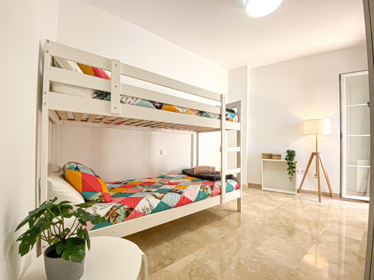 Teach Mhaire Apartamento De Vacaciones Manilva Exterior photo